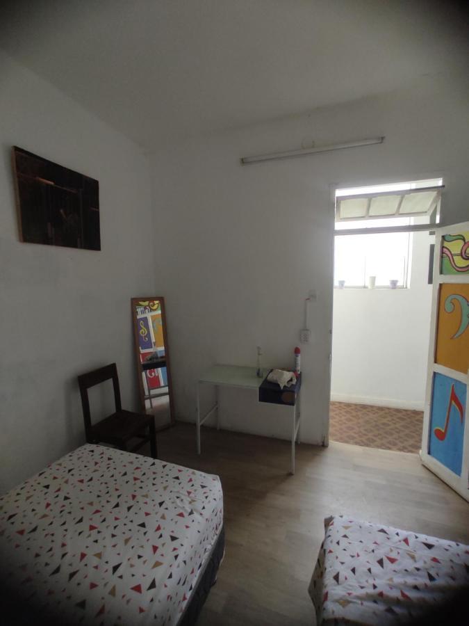 717 Pizarro Guesthouse Trujillo Exterior photo